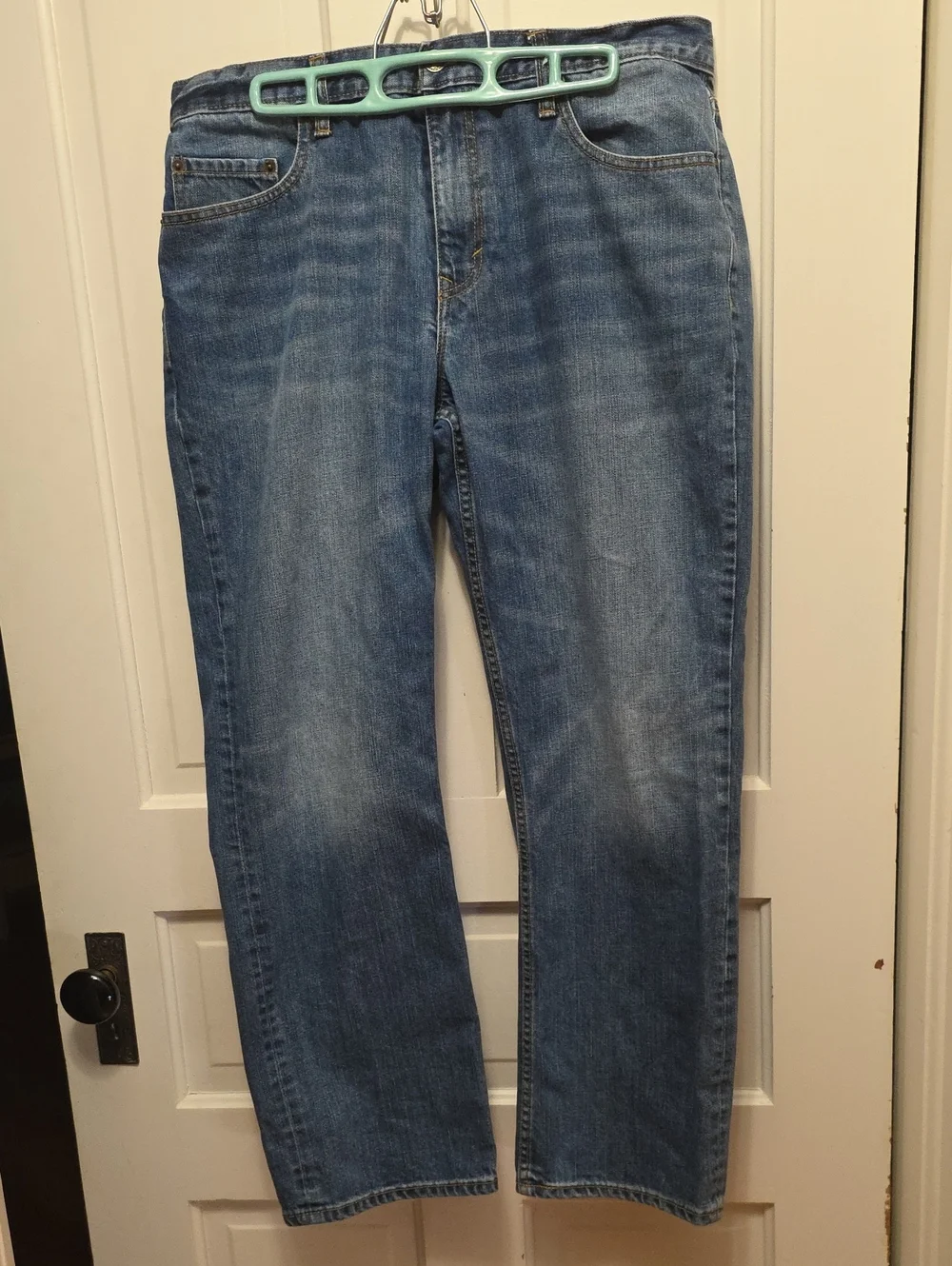Banana Republic Men's Straight-Leg Blue Jeans